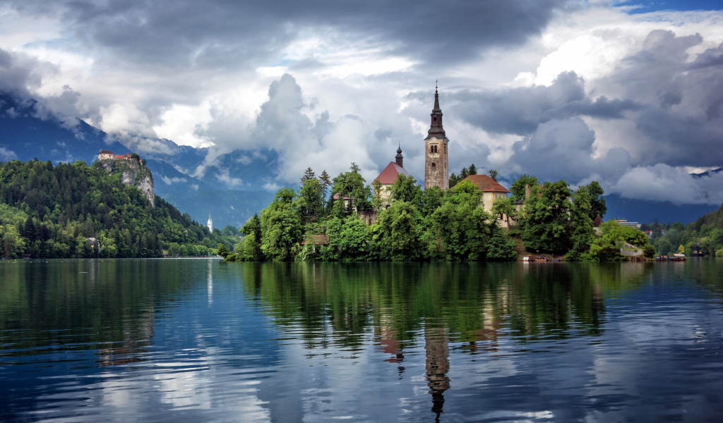 Screenshot №1 pro téma Lake Bled, Slovenia 1024x600