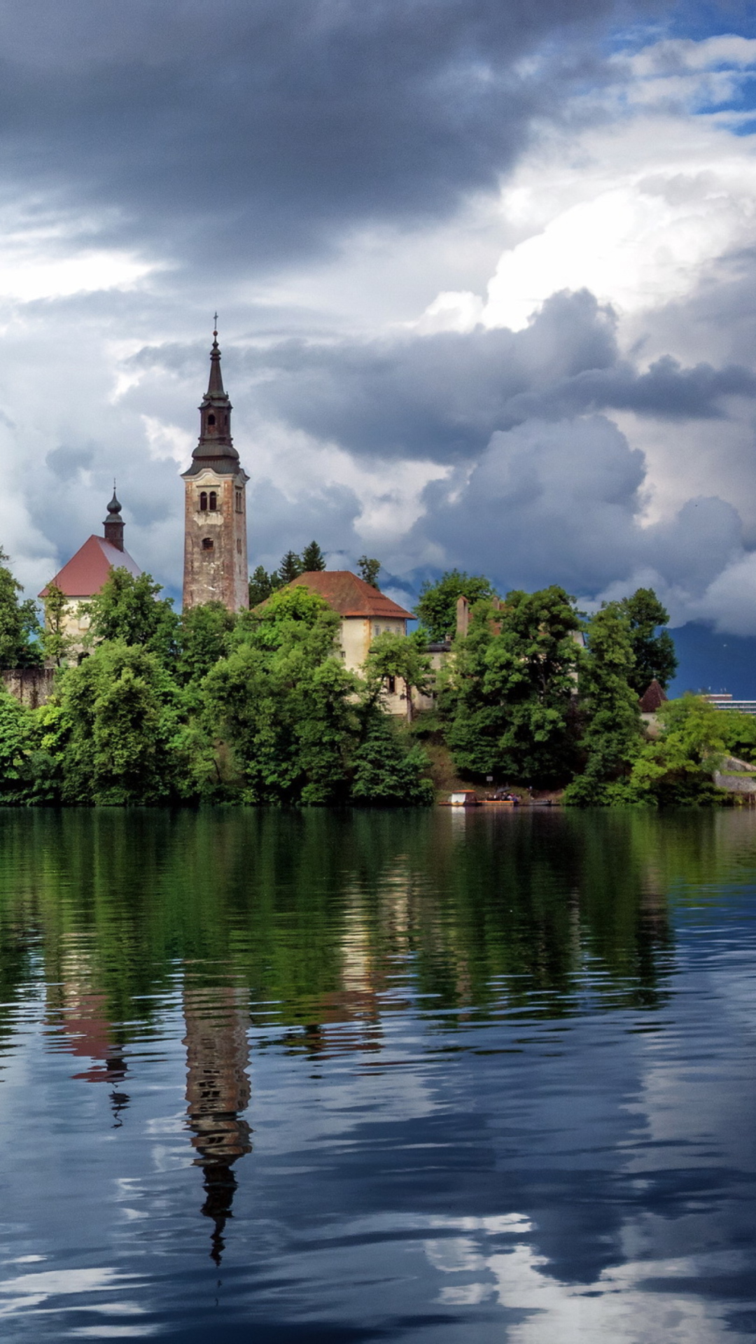 Обои Lake Bled, Slovenia 1080x1920