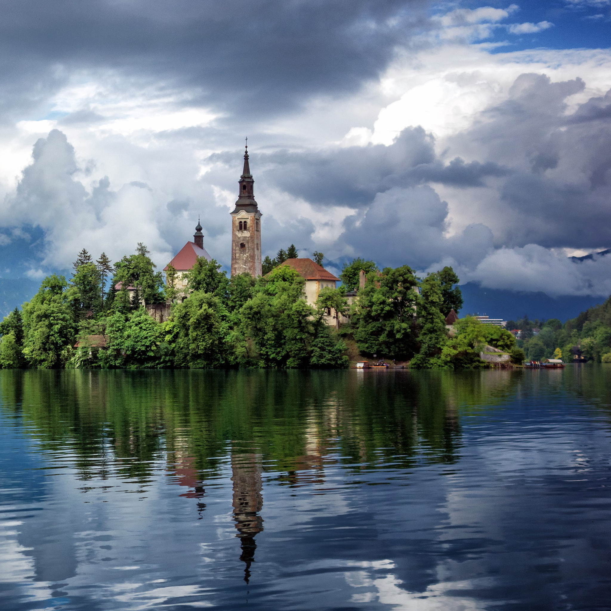 Sfondi Lake Bled, Slovenia 2048x2048