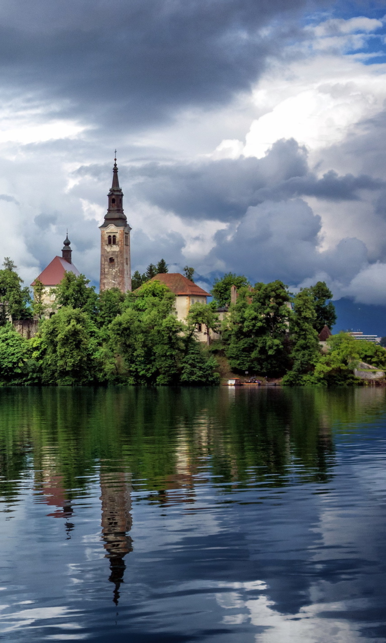 Das Lake Bled, Slovenia Wallpaper 768x1280