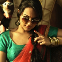 Screenshot №1 pro téma Sonakshi Sinha In Joker 208x208