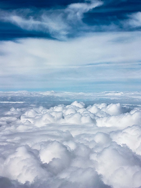 Sfondi Above Clouds 480x640