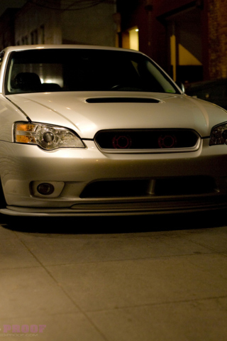 Das Turbo Subaru Legacy In Garage Wallpaper 320x480