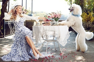 Reese Witherspoon Breakfast Picture for Android, iPhone and iPad