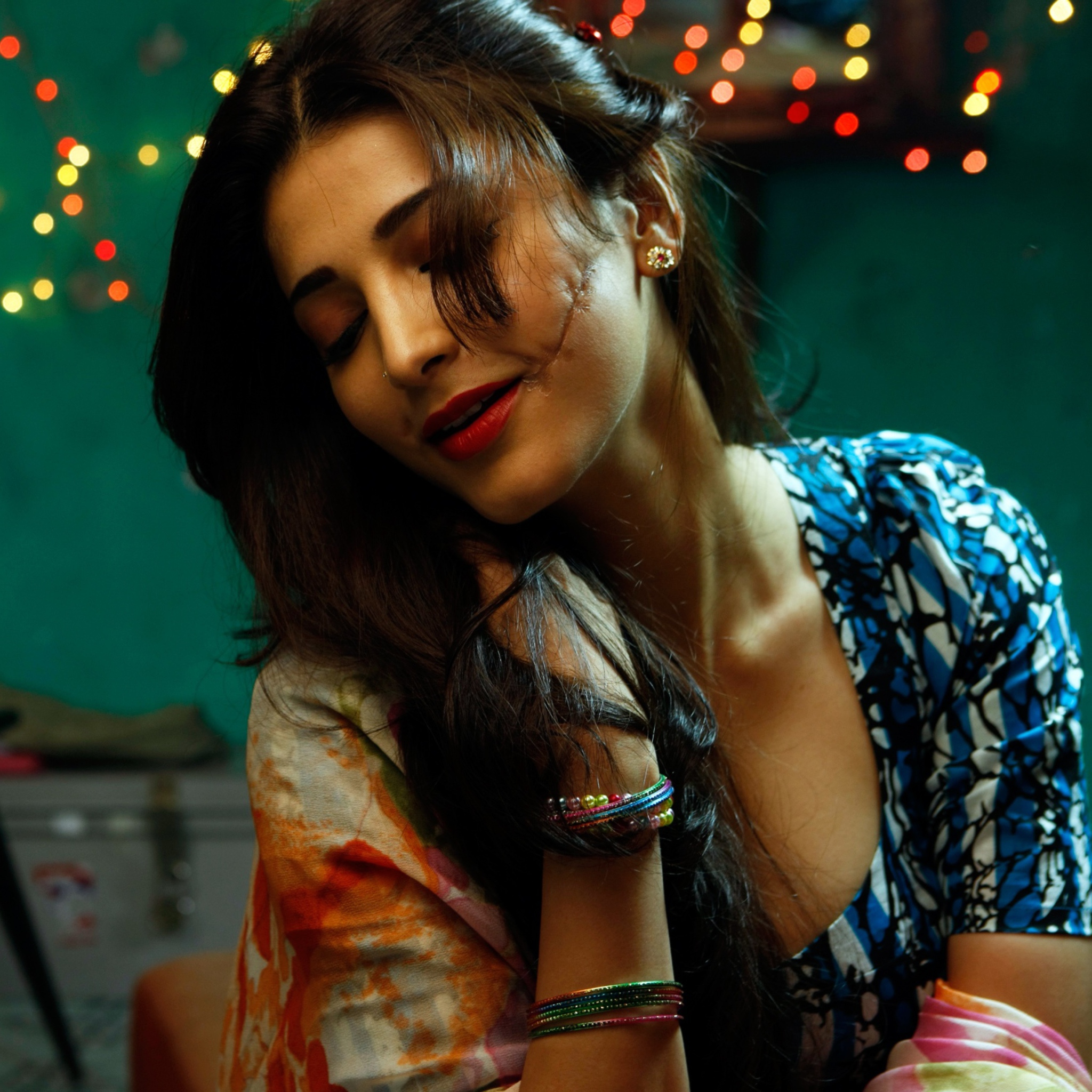 Screenshot №1 pro téma Shruthi Hassan In D Day 2048x2048