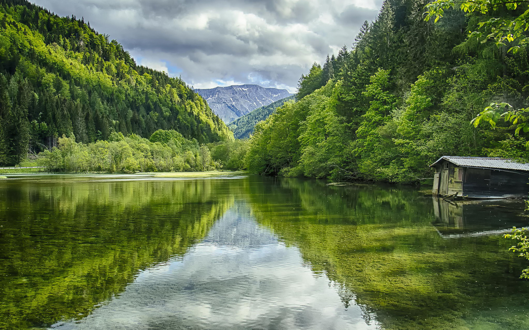Fondo de pantalla Shine on Green Lake, Austria 1680x1050
