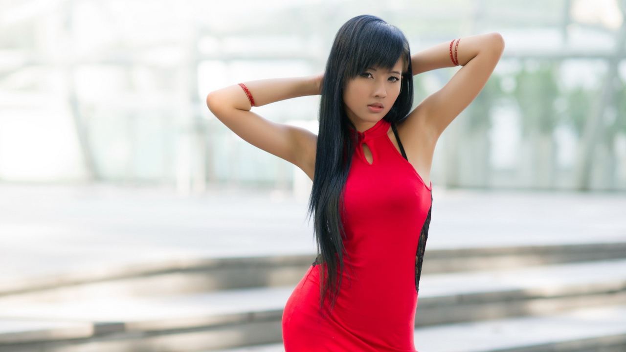 Sfondi Asian Girl In Red Dress 1280x720