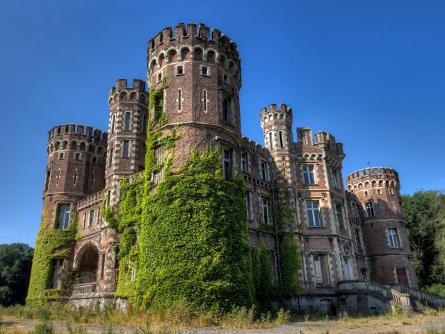 Chateau La Foret - Belgium Castle wallpaper 640x480