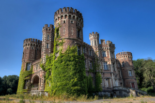 Chateau La Foret - Belgium Castle Picture for Android, iPhone and iPad