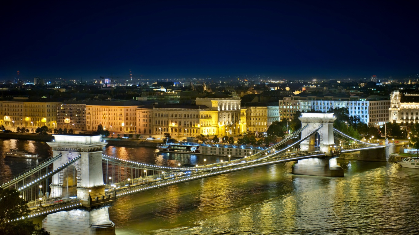 Screenshot №1 pro téma Budapest Danube Bridge 1366x768