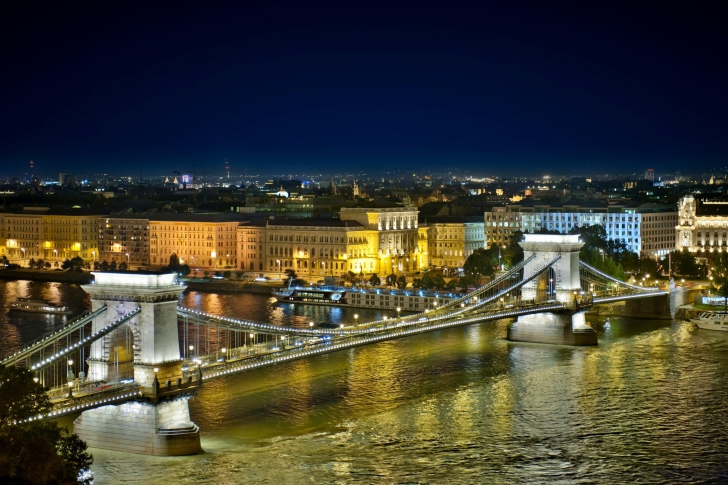 Обои Budapest Danube Bridge