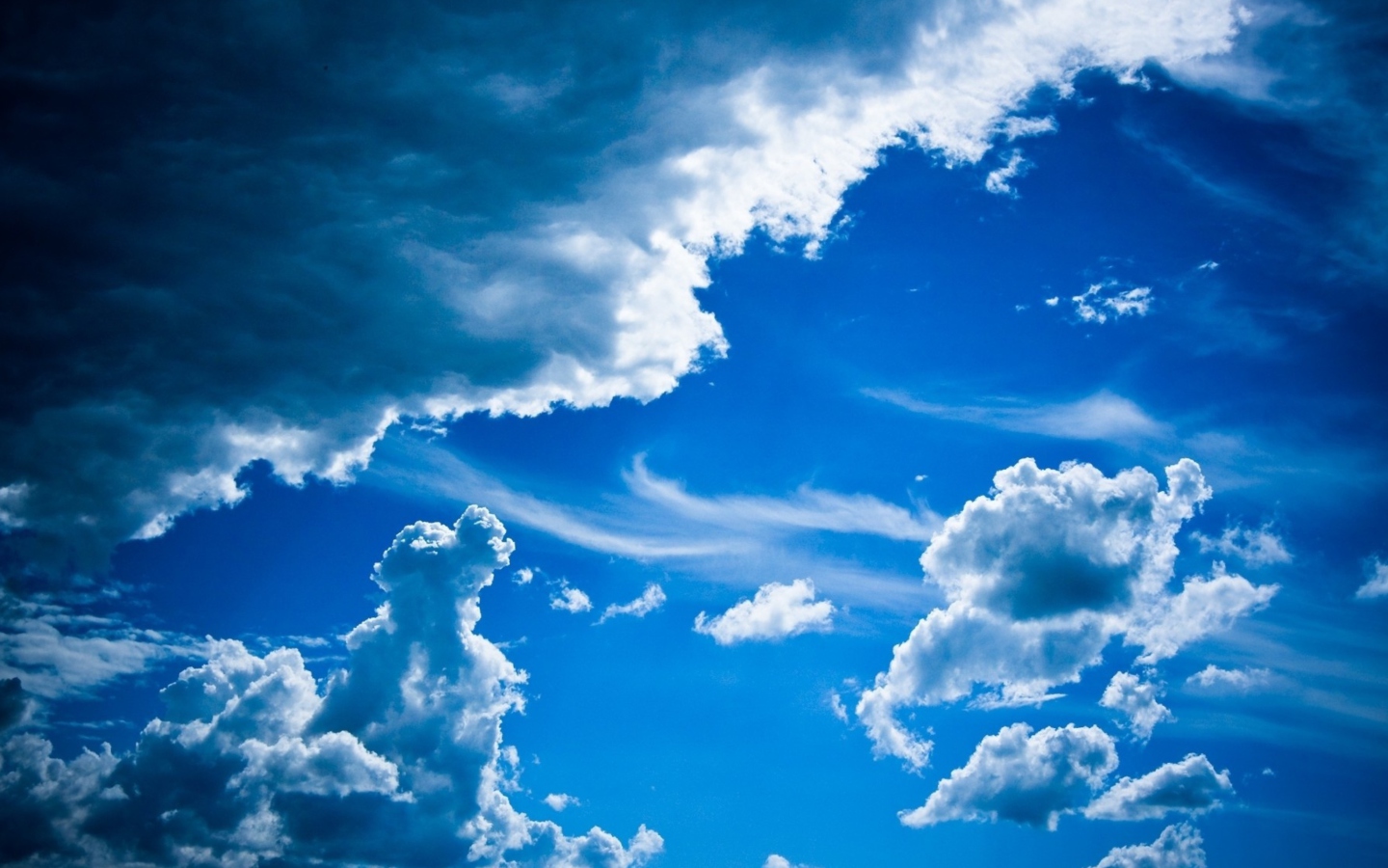 Screenshot №1 pro téma Blue Sky And Clouds 1440x900