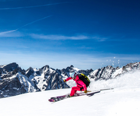 Skiing in Aiguille du Midi wallpaper 480x400