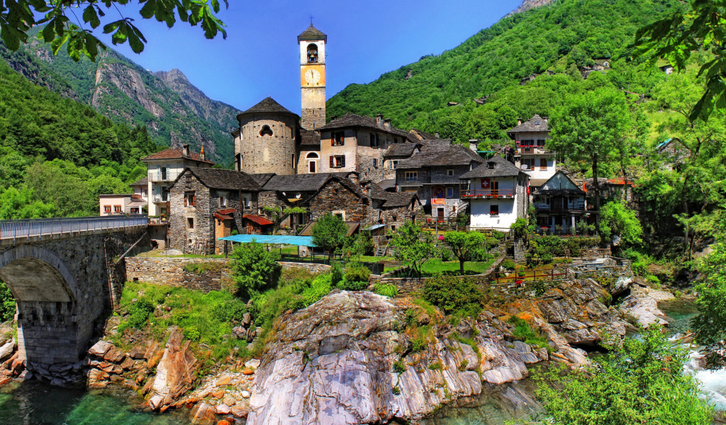 Screenshot №1 pro téma Switzerland Castle in Ticino 1024x600