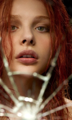 Chloë Grace Moretz As Stephen King's Carrie screenshot #1 240x400