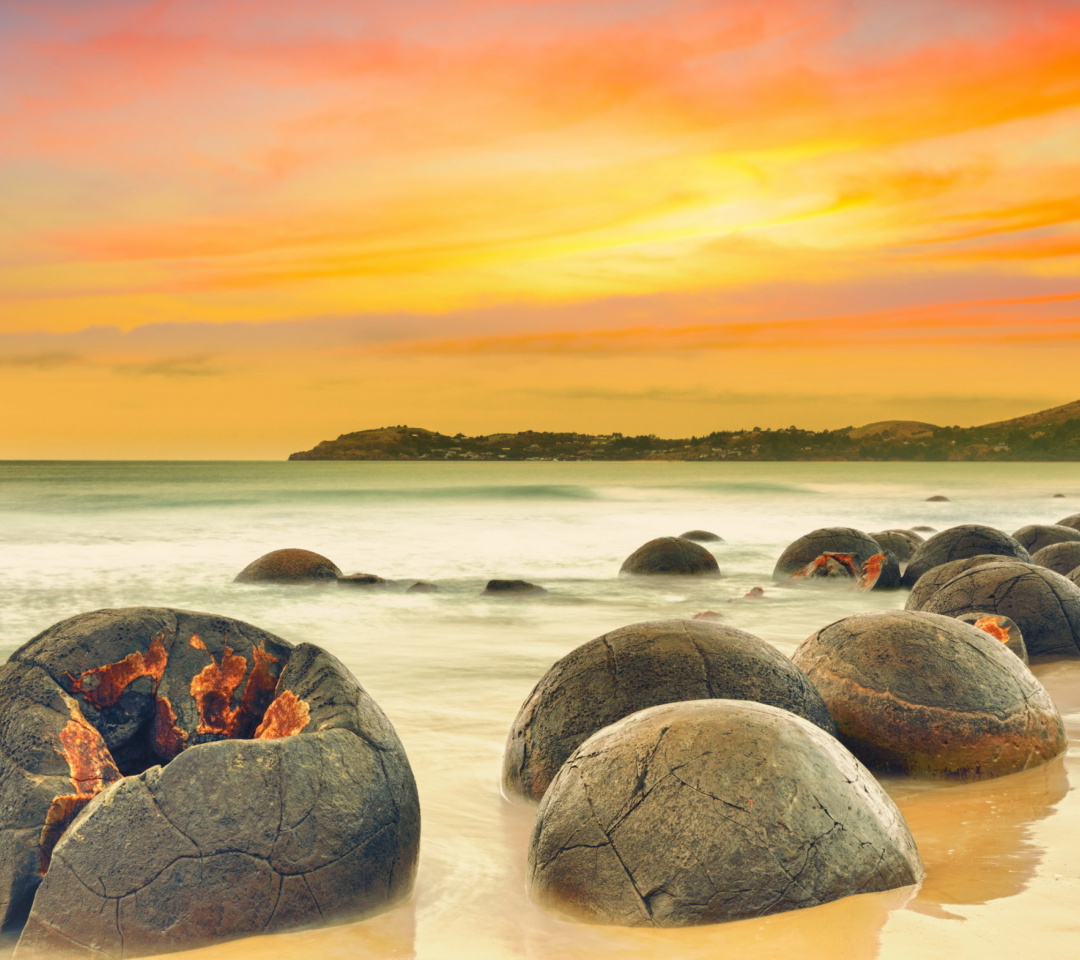Big Stones Beach wallpaper 1080x960