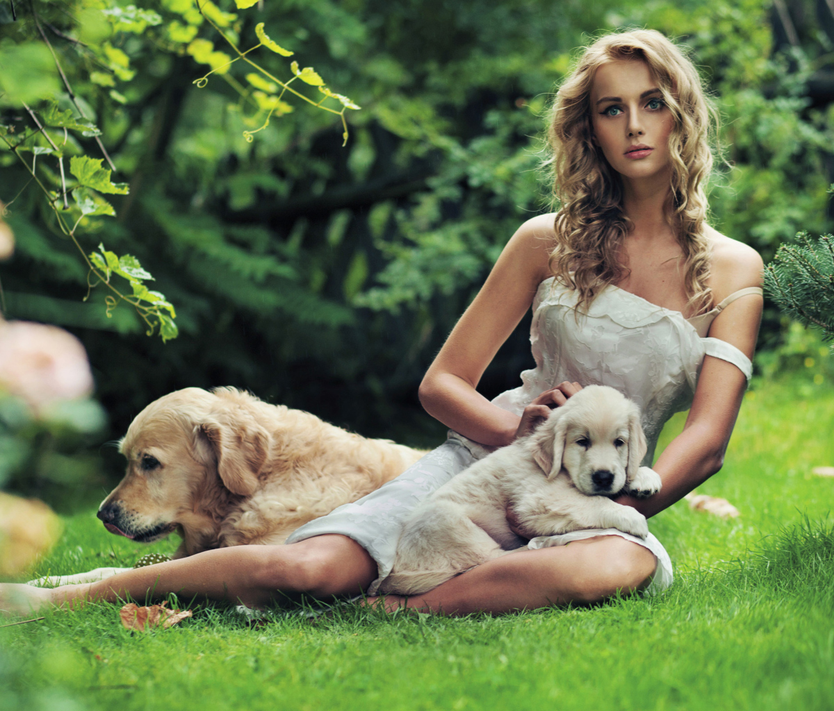 Model And Dogs wallpaper 1200x1024