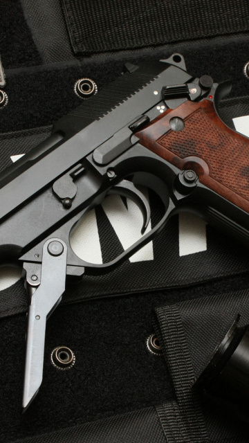Обои Beretta 93R 360x640