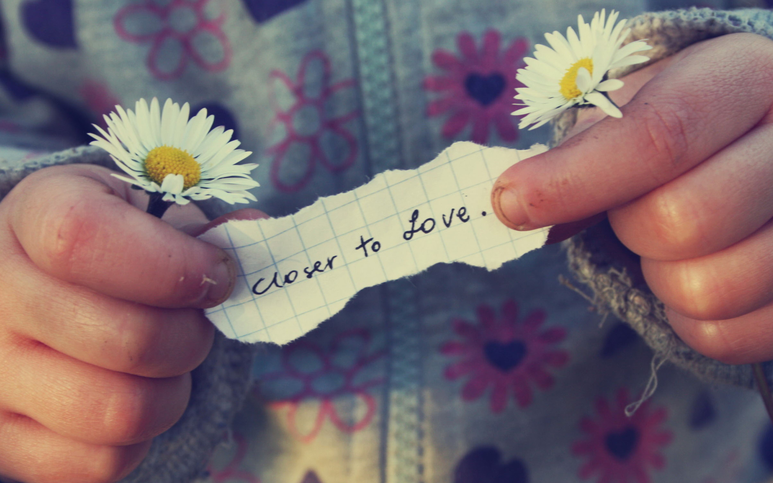 Closer To Love wallpaper 2560x1600