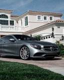 Mercedes Benz S63 AMG Coupe wallpaper 128x160