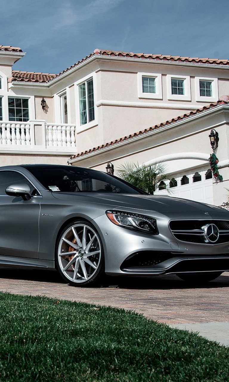 Mercedes Benz S63 AMG Coupe wallpaper 768x1280