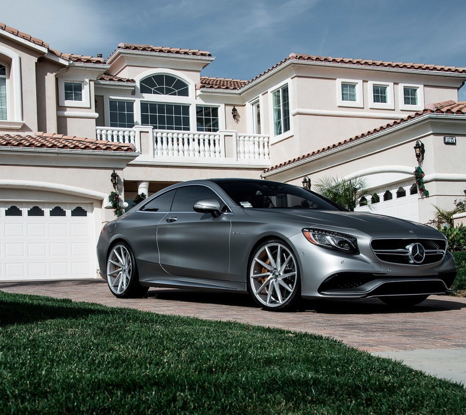 Mercedes Benz S63 AMG Coupe wallpaper 960x854