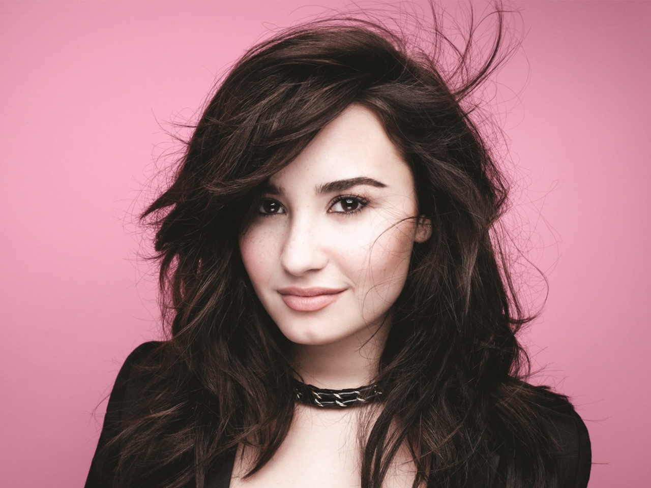 Screenshot №1 pro téma Demi Lovato Girlfriend 1280x960