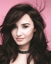 Demi Lovato Girlfriend wallpaper 176x220