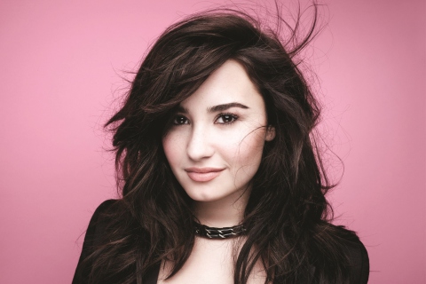 Fondo de pantalla Demi Lovato Girlfriend 480x320