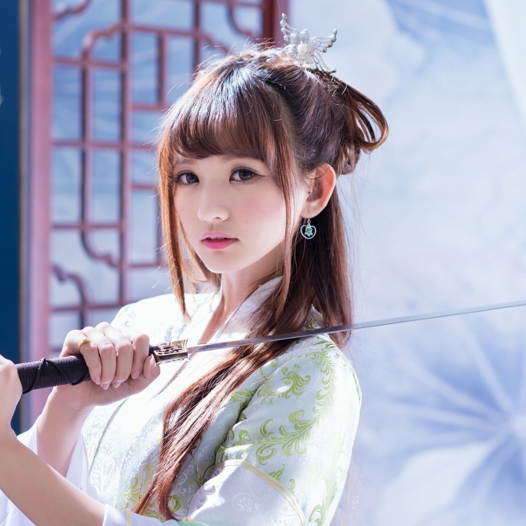 Das Samurai Girl with Katana Wallpaper 1024x1024