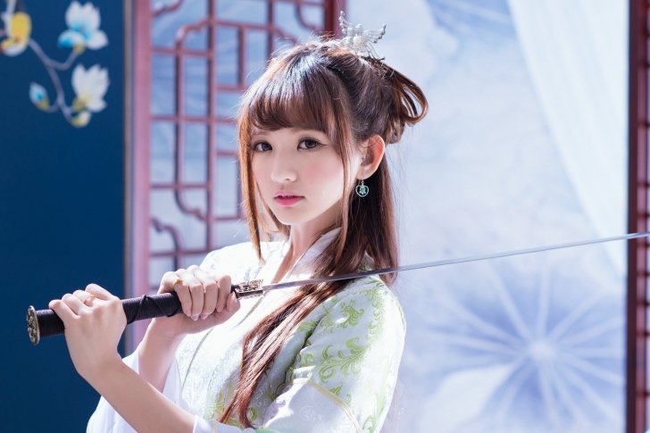 Das Samurai Girl with Katana Wallpaper