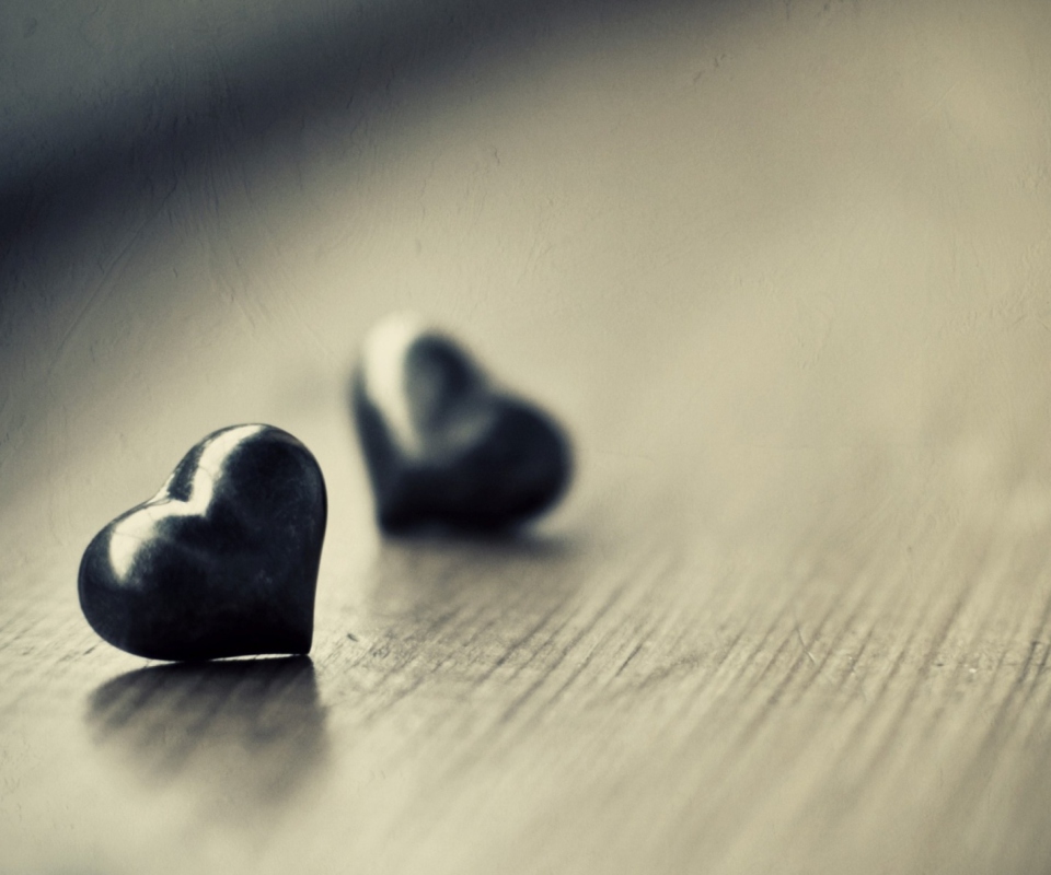 Two Black Hearts wallpaper 960x800