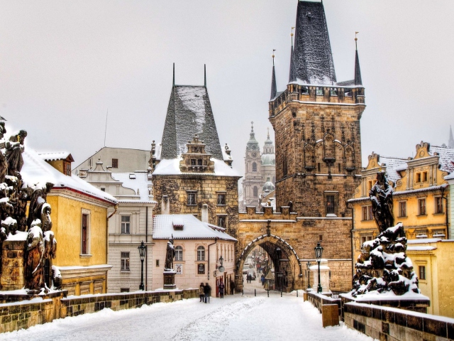 Sfondi Winter In Prague 640x480