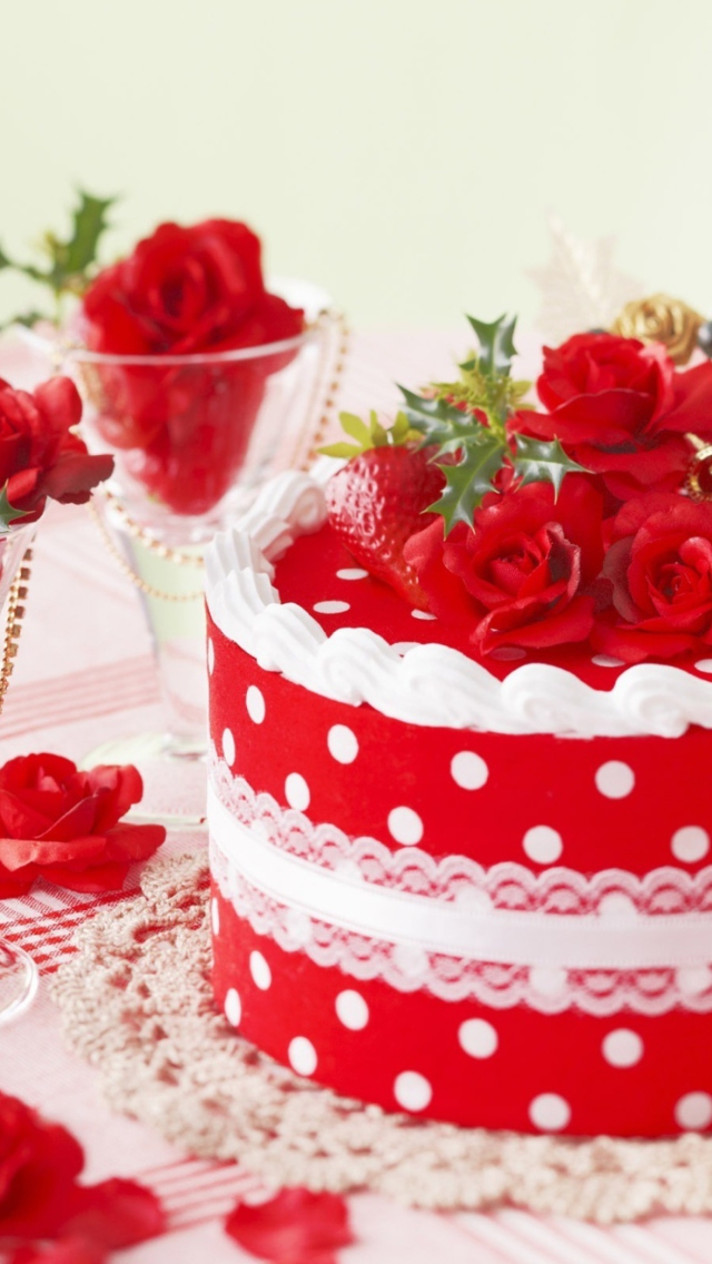 Delicious Sweet Cake wallpaper 640x1136