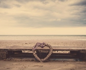 Das Heart On Beach Wallpaper 176x144