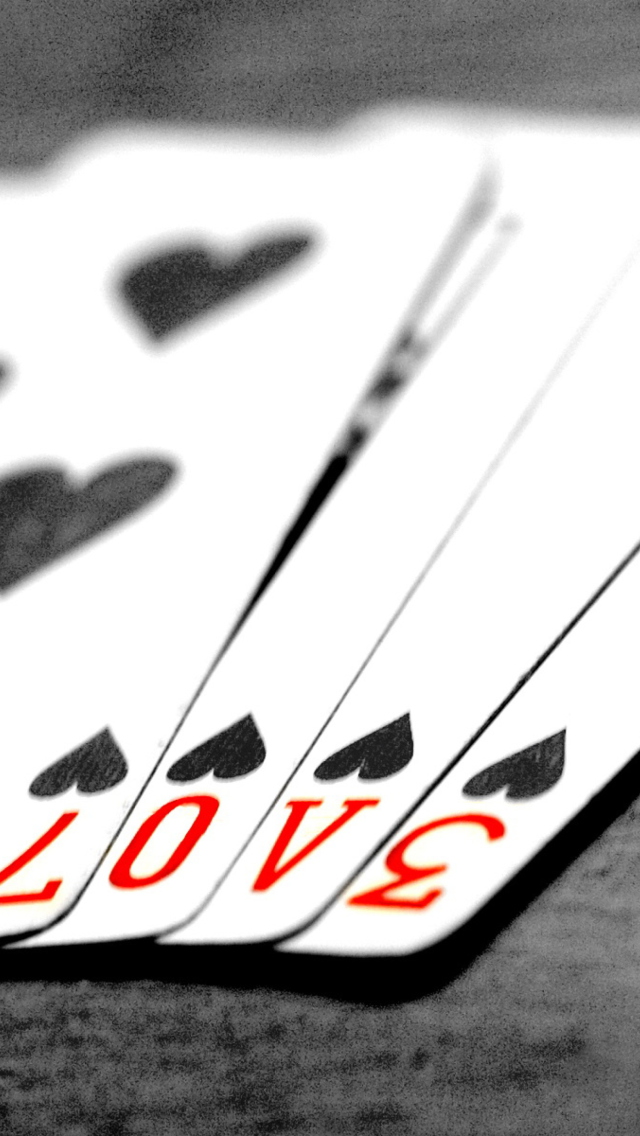 Sfondi Love Is Game 640x1136
