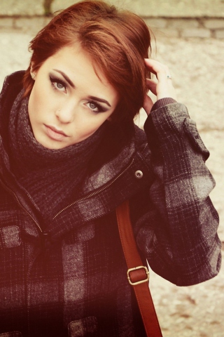 Обои Girl In Autumn Coat 320x480