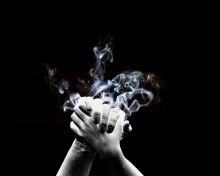 Das Smoke Hands Wallpaper 220x176