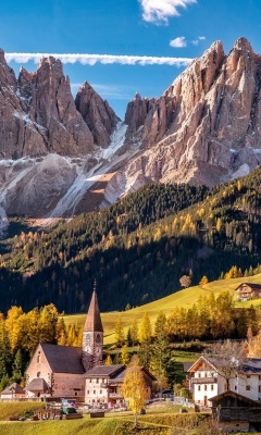 Villnoss South Tyrol wallpaper 240x400