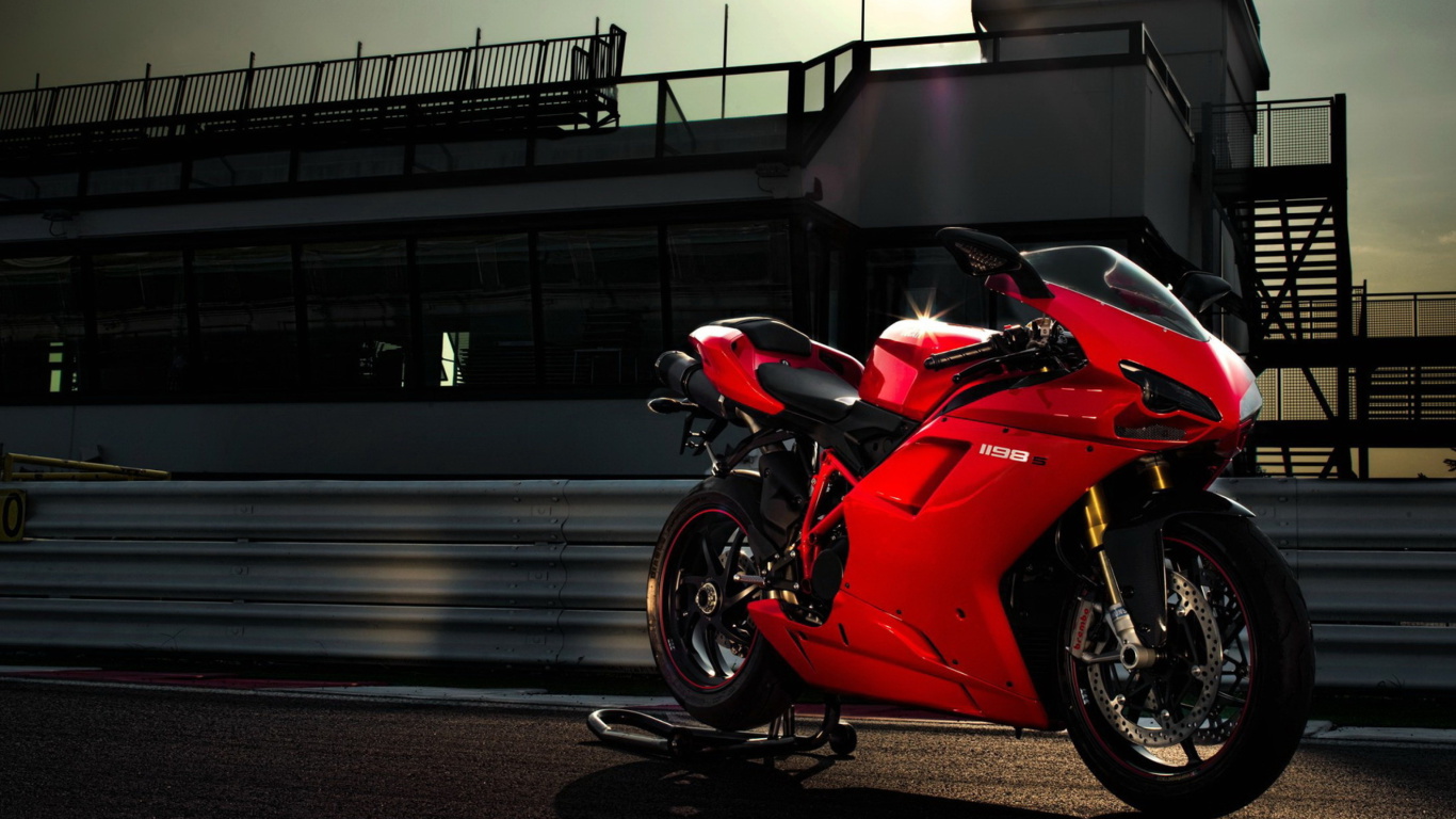 Das Bike Ducati 1198 Wallpaper 1366x768