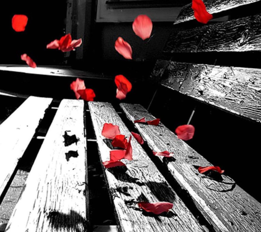 Romantic Red Petals wallpaper 1080x960