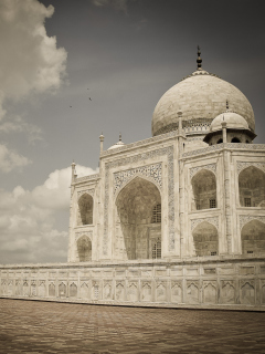 Screenshot №1 pro téma Taj Mahal 240x320