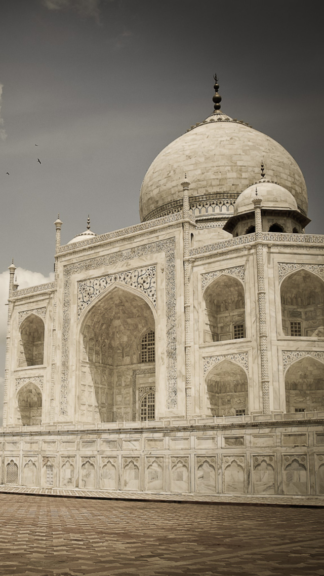 Taj Mahal wallpaper 640x1136