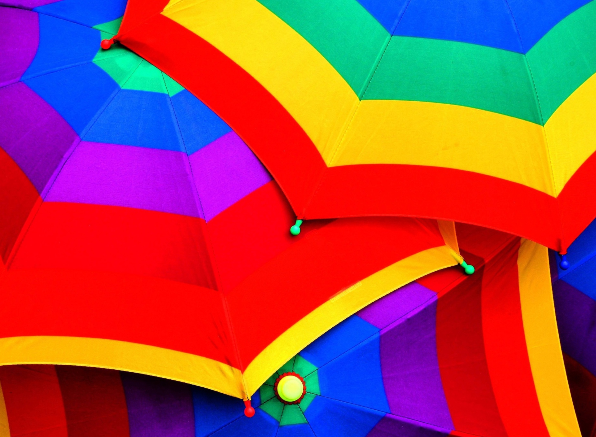 Screenshot №1 pro téma Rainbow Umbrellas 1920x1408