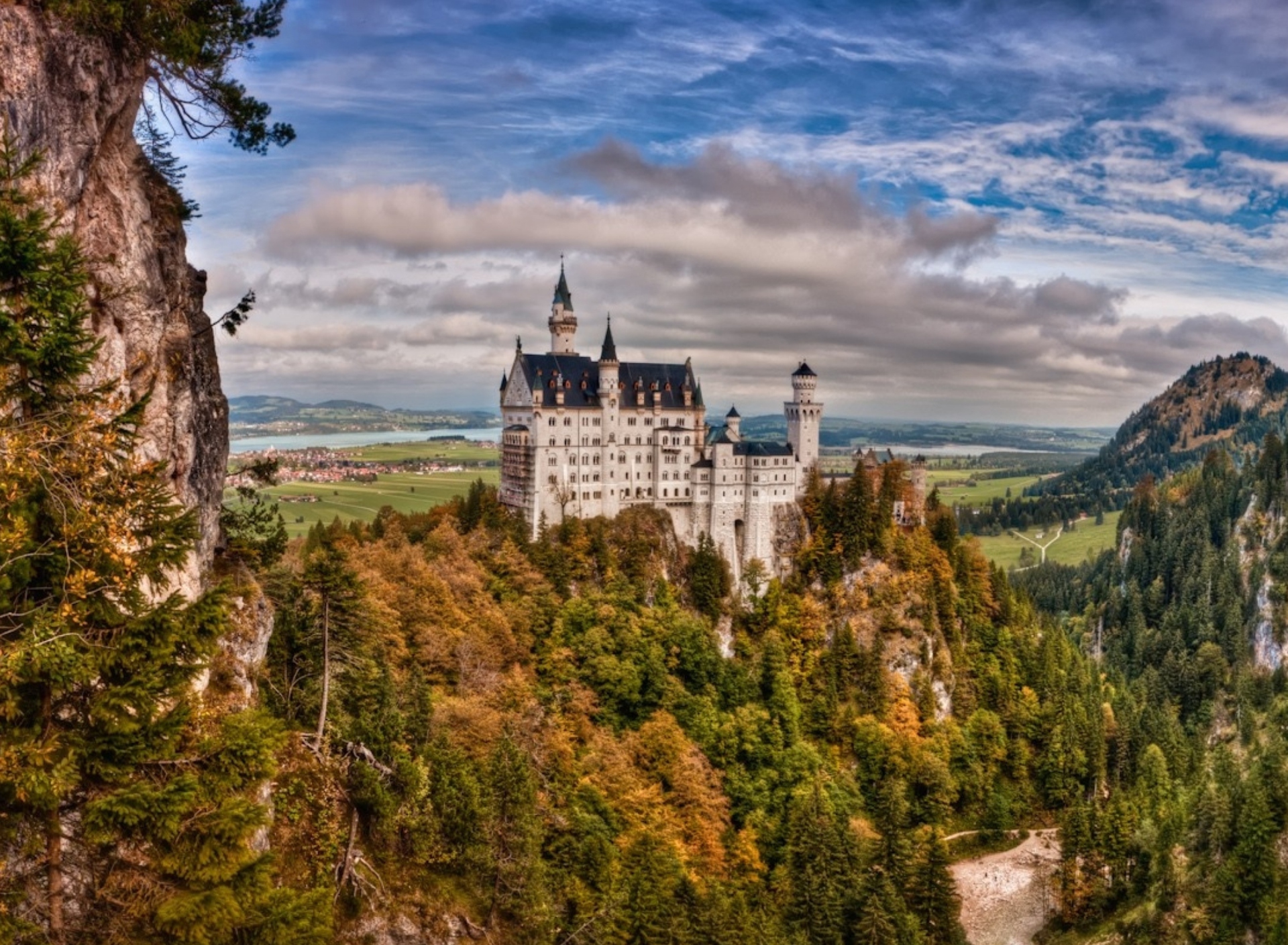 Das Bavaria Neuschwanstein Castle Wallpaper 1920x1408