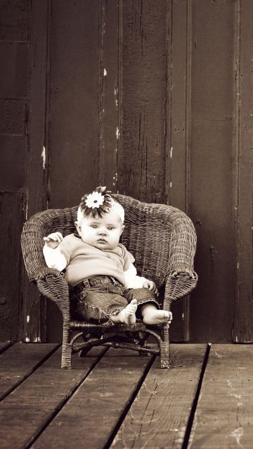 Cute Baby Vintage Style wallpaper 360x640