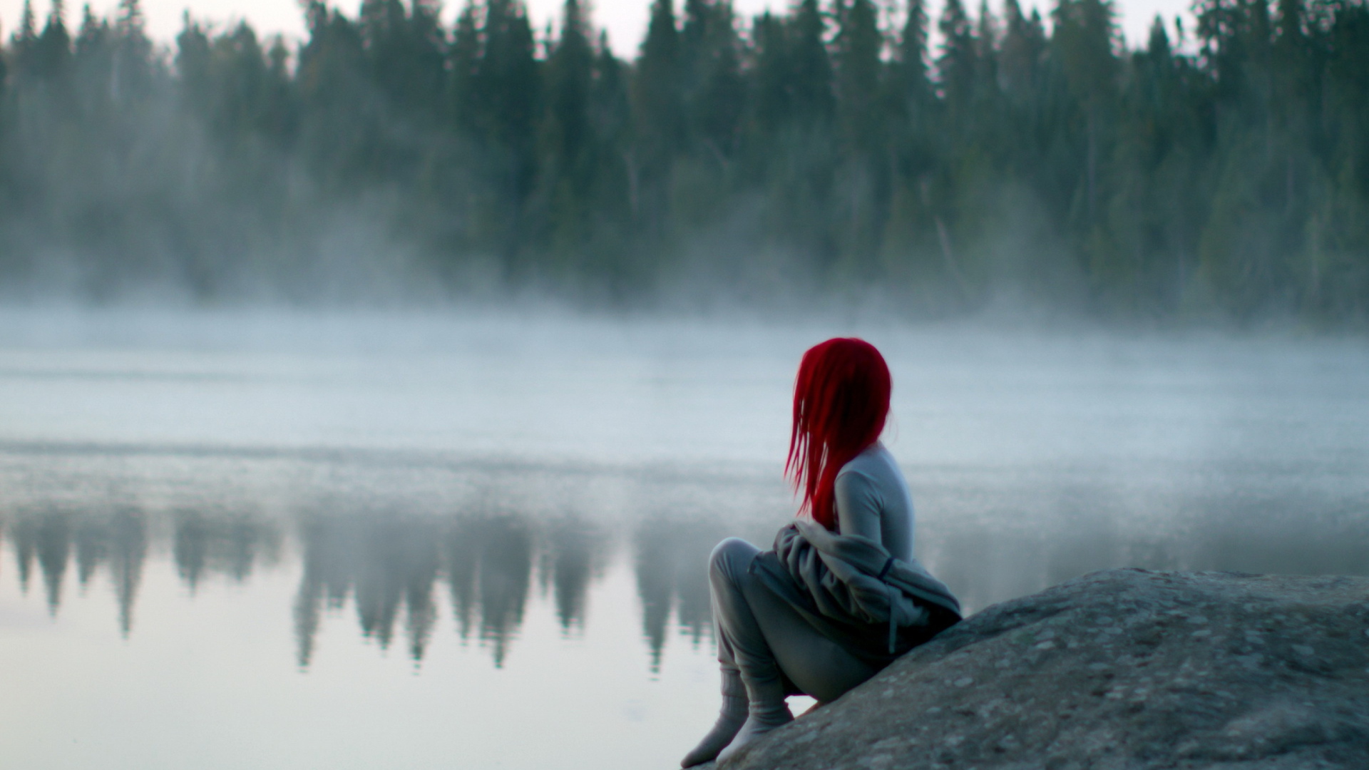 Обои Girl With Red Hair And Lake Fog 1920x1080