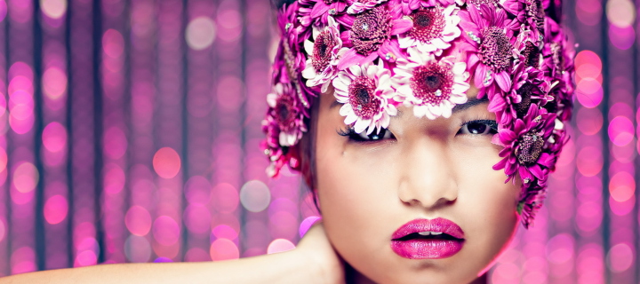 Asian Fashion Model With Pink Flower Wreath wallpaper 720x320