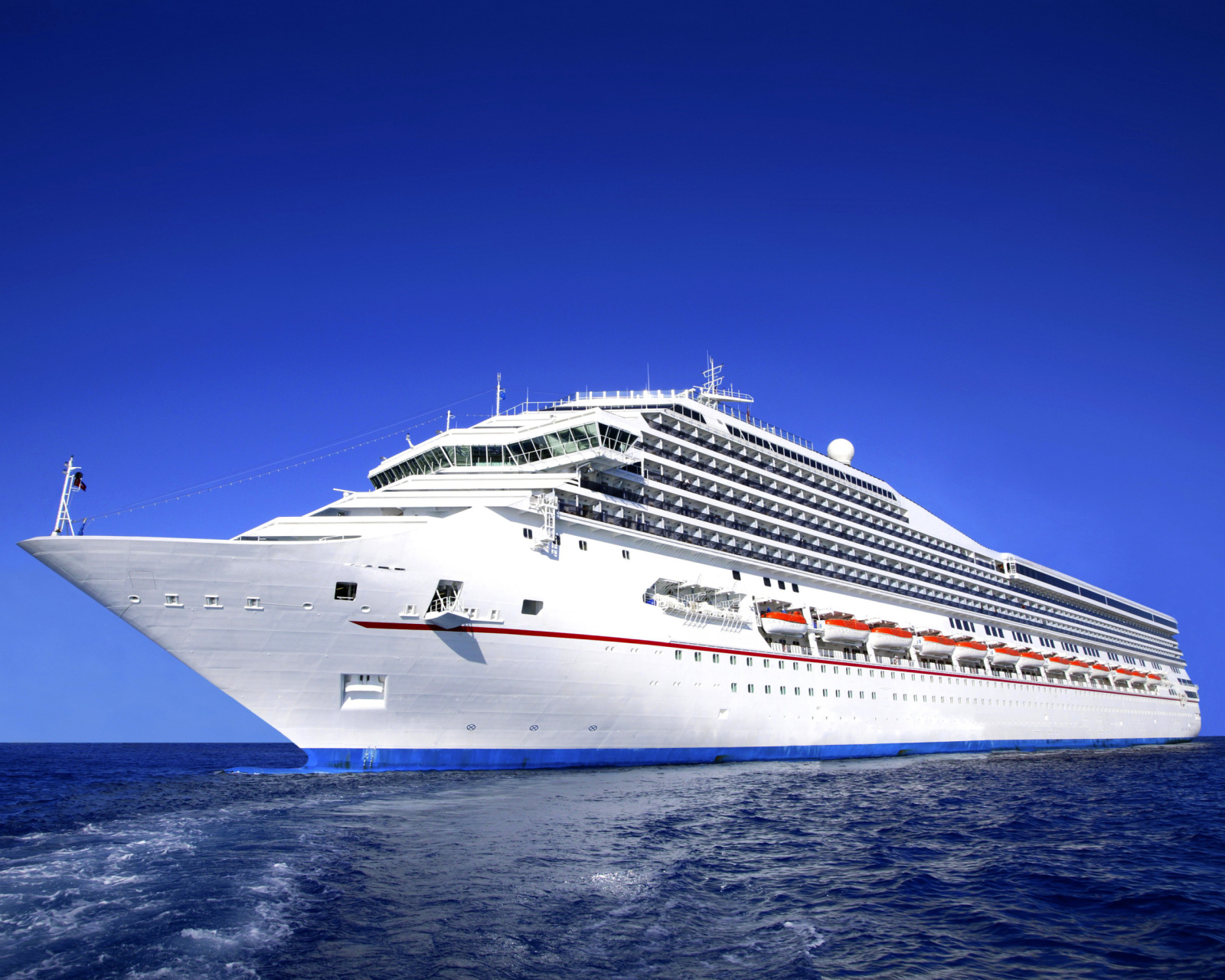 Fondo de pantalla Cruise Ship 1600x1280