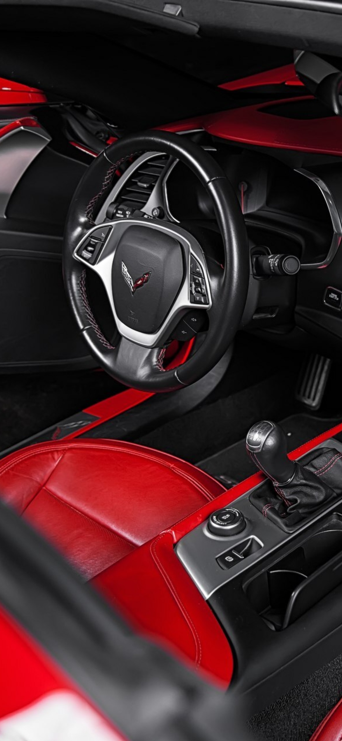 Corvette Stingray C7 Interior wallpaper 1170x2532